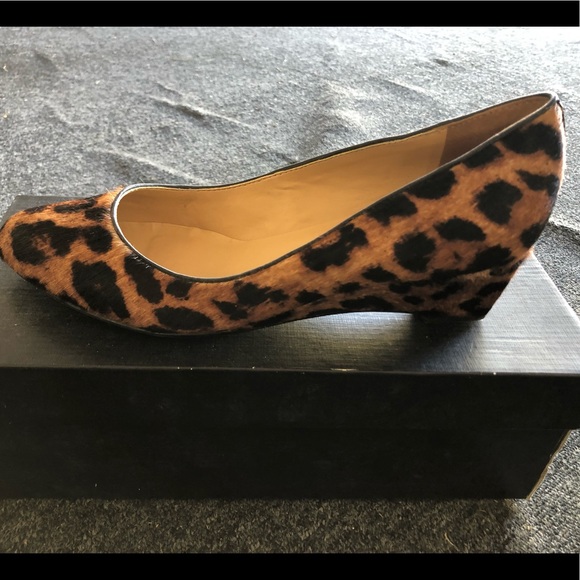 Shoes - Picture 1 of 3